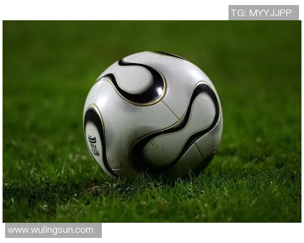 足球明星中的80号转身究竟是谁他在球场上的传奇故事与影响力分析